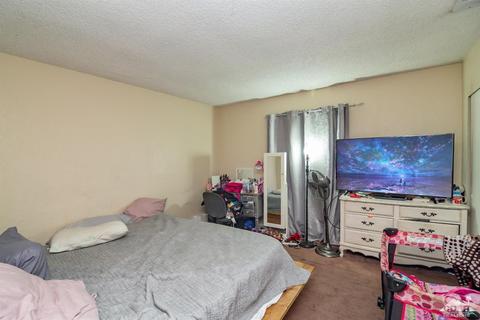 45765 Grace St, Indio, CA 92201 photo 7