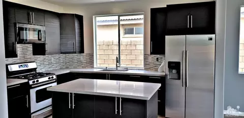 43766 Cape Cod Ct, Indio, CA 92203 photo 2