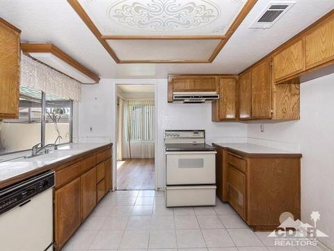 1586 Christopher Ln, Redlands, CA 92374 photo 22