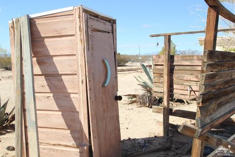 974 Sunfair Rd, Joshua Tree, CA 92252 photo 12