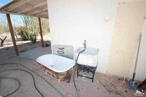 974 Sunfair Rd, Joshua Tree, CA 92252 photo 10