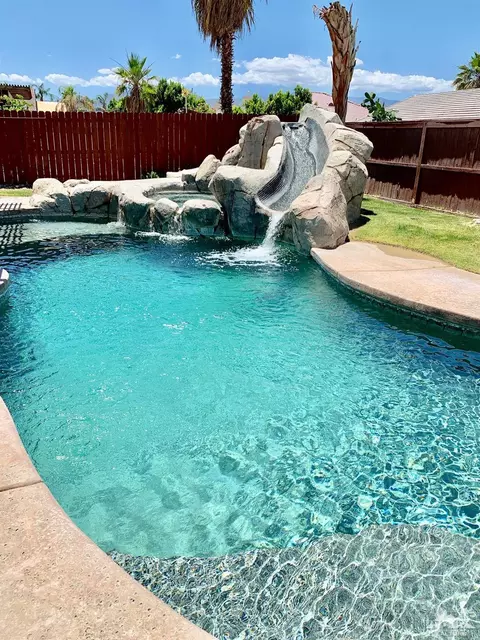 41587 Beadling Rd, Bermuda Dunes, CA 92203 photo 1
