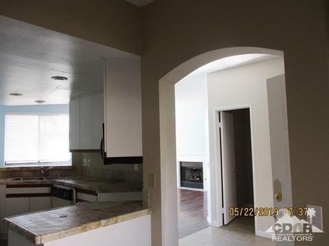 55372 Firestone, La Quinta, CA 92253 photo 8