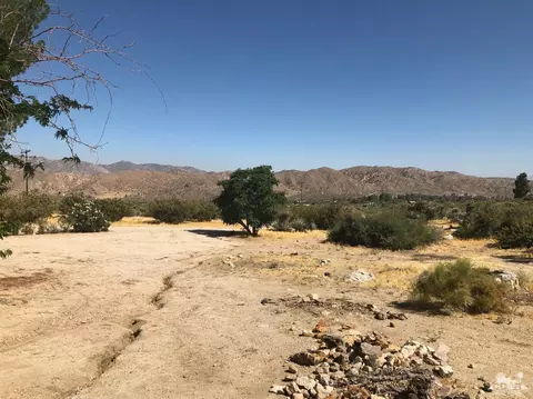 9370 Rawson Rd, Morongo Valley, CA 92256 photo 18