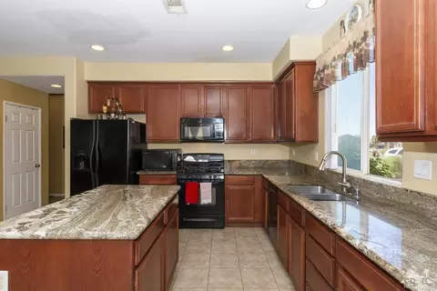 37615 Beeston Ct, Indio, CA 92203 photo 16