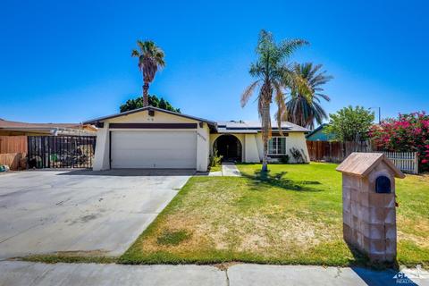 45750 Capistrano St, Indio, CA 92201 photo 2