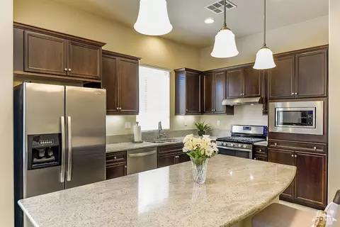 81501 Avenida Viesca, Indio, CA 92203 photo 5