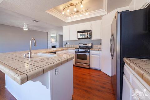 7341 Camarilla Ave, Yucca Valley, CA 92284 photo 6