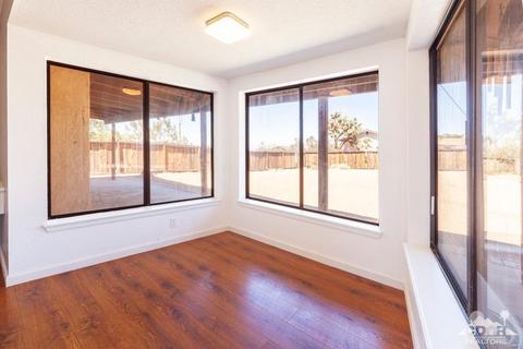 7341 Camarilla Ave, Yucca Valley, CA 92284 photo 5