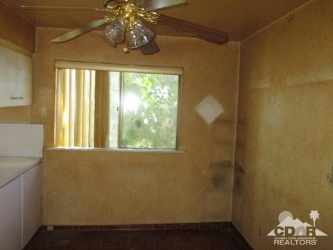 992 N Willow Ave, Rialto, CA 92376 photo 18
