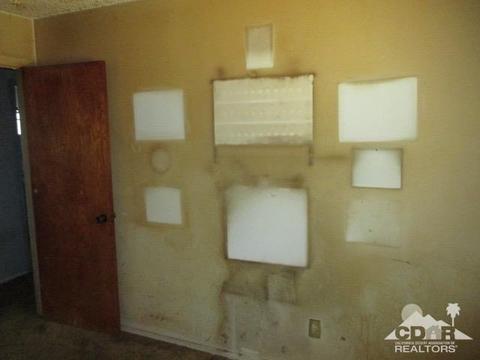 992 N Willow Ave, Rialto, CA 92376 photo 10