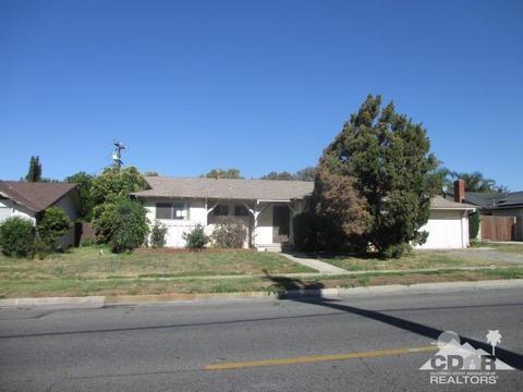 992 N Willow Ave, Rialto, CA 92376 photo 21