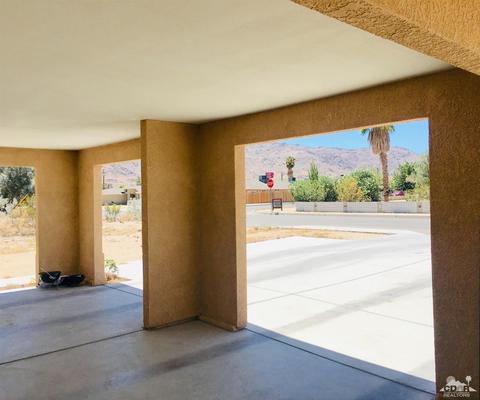 6589 Cholla Ave, Twentynine Palms, CA 92277 photo 9