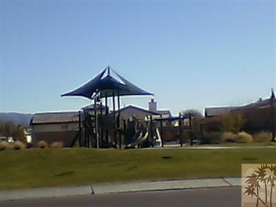 79899 Grasmere Ave, Indio, CA 92203 photo 2