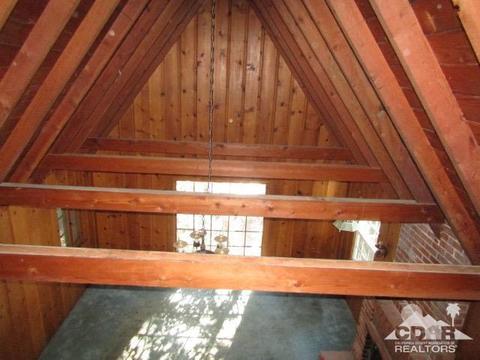 283 Walnut Dr, Lake Arrowhead, CA 92352 photo 14