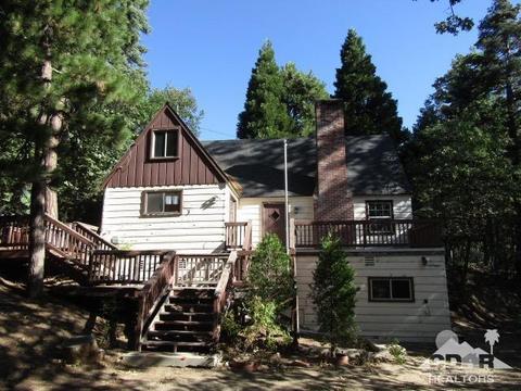 283 Walnut Dr, Lake Arrowhead, CA 92352 photo 3