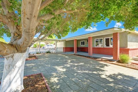 43936 Tracy Cir, Indio, CA 92201 photo 4