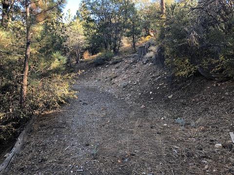 653 Inyo Ave, Sugarloaf, CA 92386 photo 3