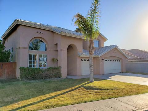 1004 Harrington St, Calexico, CA 92231 photo 2