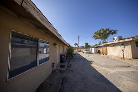 7327 Joshua View Dr, Yucca Valley, CA 92284 photo 34