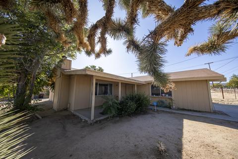 7327 Joshua View Dr, Yucca Valley, CA 92284 photo 26