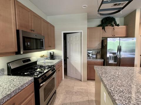 47497 Half Moon Ct, Indio, CA 92201 photo 10