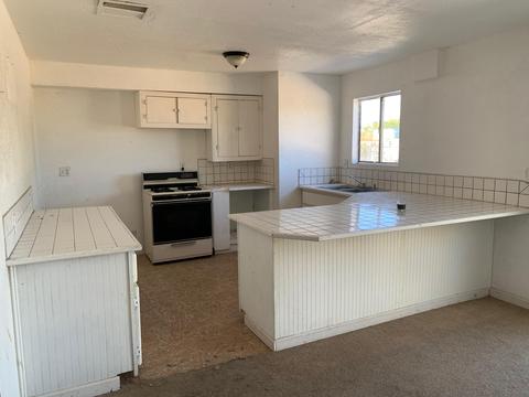 64848 Walpi Dr, Joshua Tree, CA 92252 photo 2