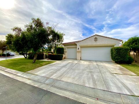 48641 Avia Ct, Indio, CA 92201 photo 2