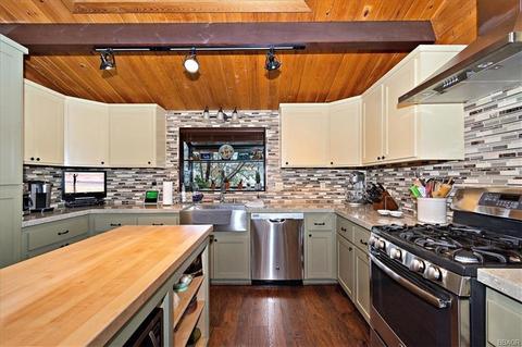1240 Pine Ln, Big Bear City, CA 92314 photo 11