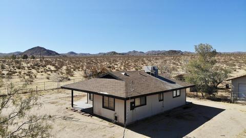 4278 Kickapoo Trl, Landers, CA 92285 photo 3