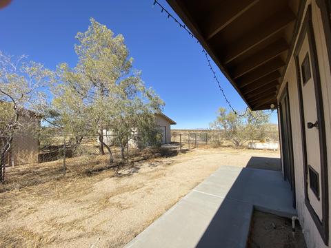 4278 Kickapoo Trl, Landers, CA 92285 photo 9