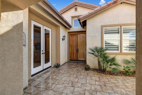 82761 Field Ln, Indio, CA 92201 photo 2