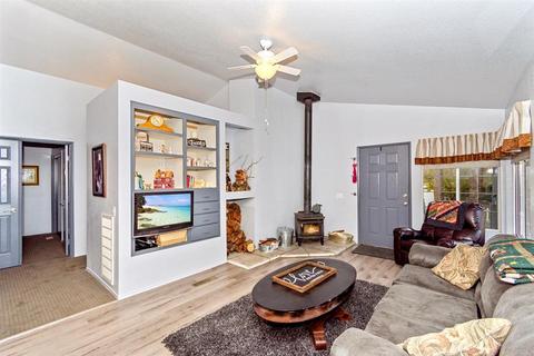 2016 Cedar Pine Ln, Big Bear City, CA 92314 photo 5