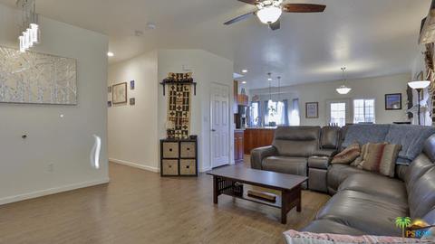 607 Citrus St, Beaumont, CA 92223 photo 3