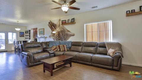 607 Citrus St, Beaumont, CA 92223 photo 2