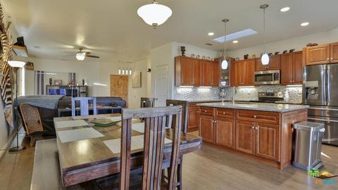 607 Citrus St, Beaumont, CA 92223 photo 4