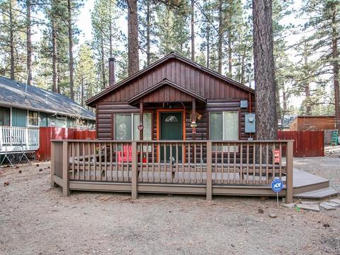912 E Barker Blvd, Big Bear City, CA 92314 photo 22