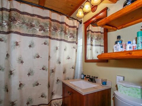 912 E Barker Blvd, Big Bear City, CA 92314 photo 9