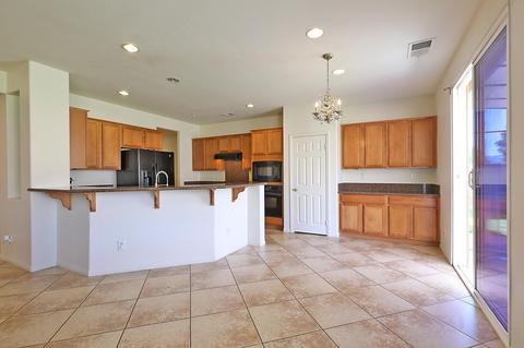 40319 Catania Ct, Indio, CA 92203 photo 8