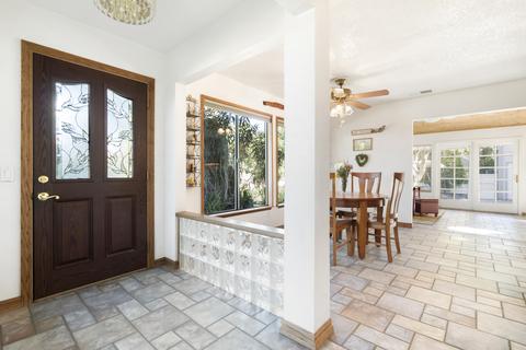 7695 View Ln, Corona, CA 92881 photo 10
