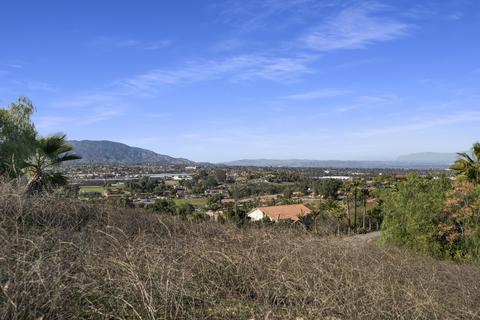 7695 View Ln, Corona, CA 92881 photo 35