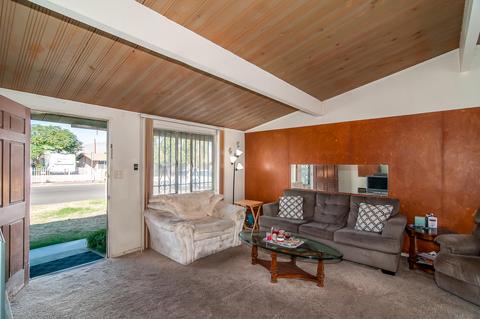 83181 Emerald Ave, Indio, CA 92201 photo 4