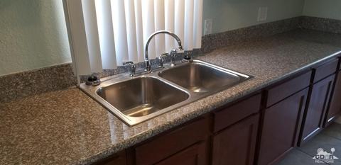 73640 Pacheta Square Sq, Thousand Palms, CA 92276 photo 2