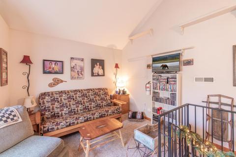 677 Holmes, Sugarloaf, CA 92386 photo 21
