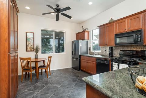 49598 Wayne St, Indio, CA 92201 photo 9