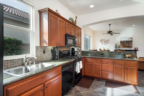 49598 Wayne St, Indio, CA 92201 photo 11