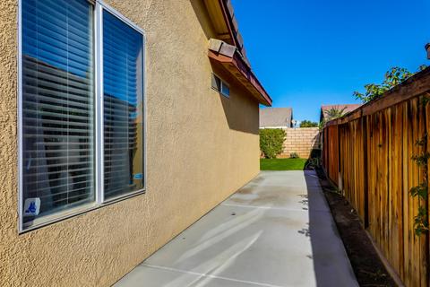 81256 Iris Ct, Indio, CA 92201 photo 22