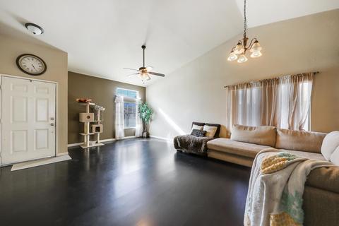 81256 Iris Ct, Indio, CA 92201 photo 4