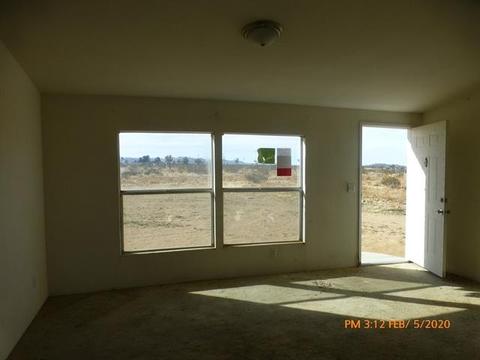 893 Gerber Ave, Landers, CA 92285 photo 2