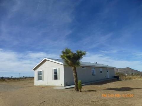 893 Gerber Ave, Landers, CA 92285 photo 6